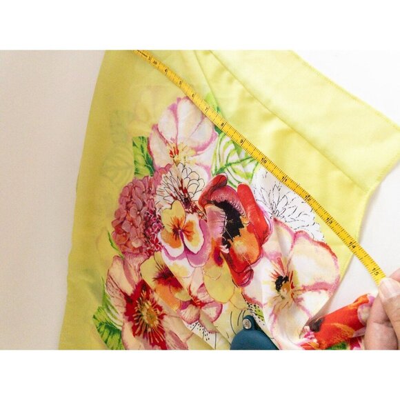 BCBG Maxazria Floral Print Yellow Tunic Dress XS/S Lightweight Lined - Picture 8 of 10